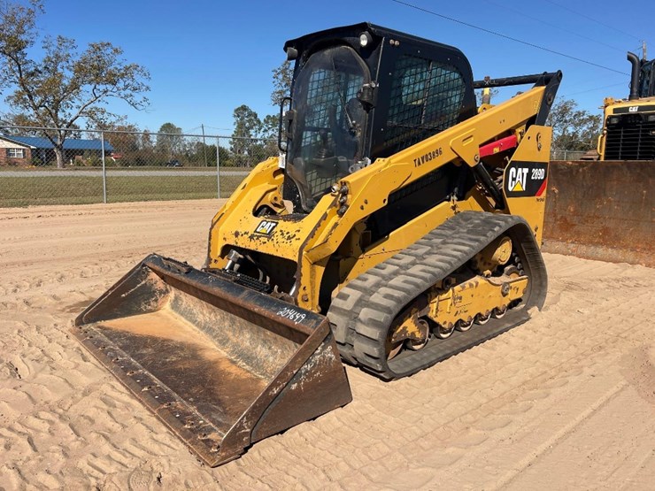 2015-caterpillar-289d-image-8