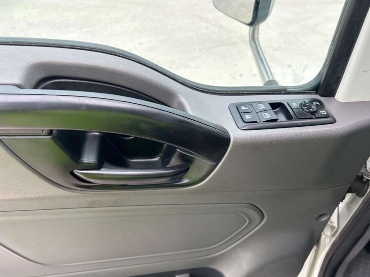 2021-international-mv607-image-15