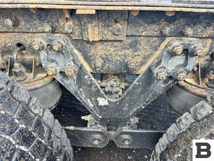 2000-kenworth-t800-image-40