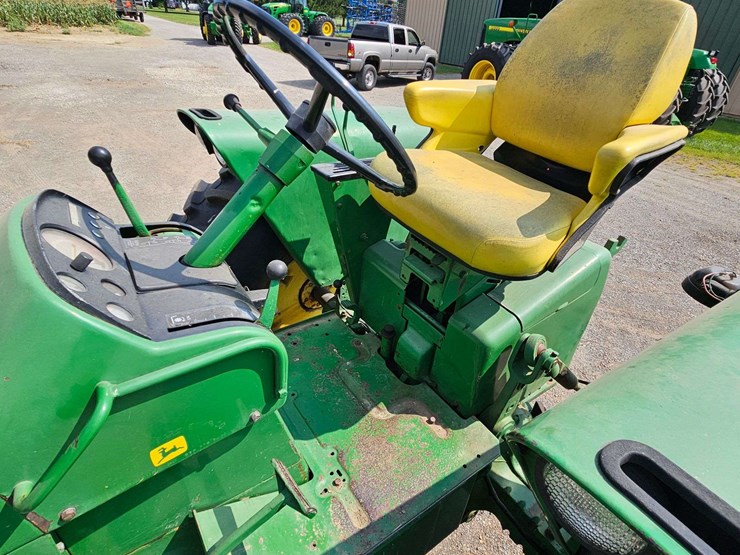 john-deere-4020-image-21