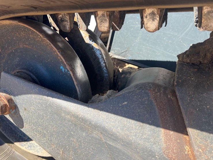 2021-bobcat-t870-image-10