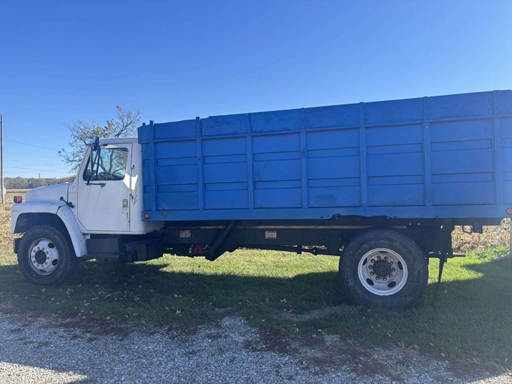 1980-international-s1900-image-2