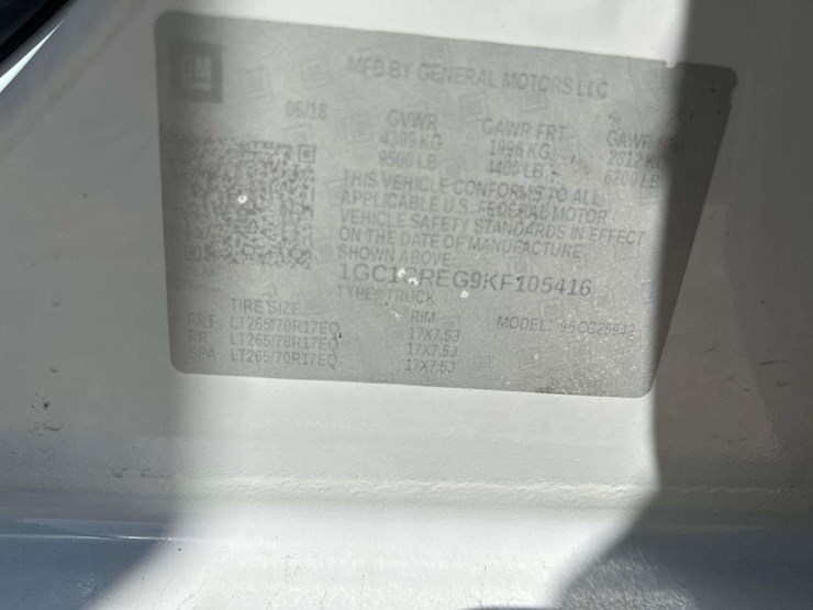 2019-chevrolet-silverado-2500hd-image-5