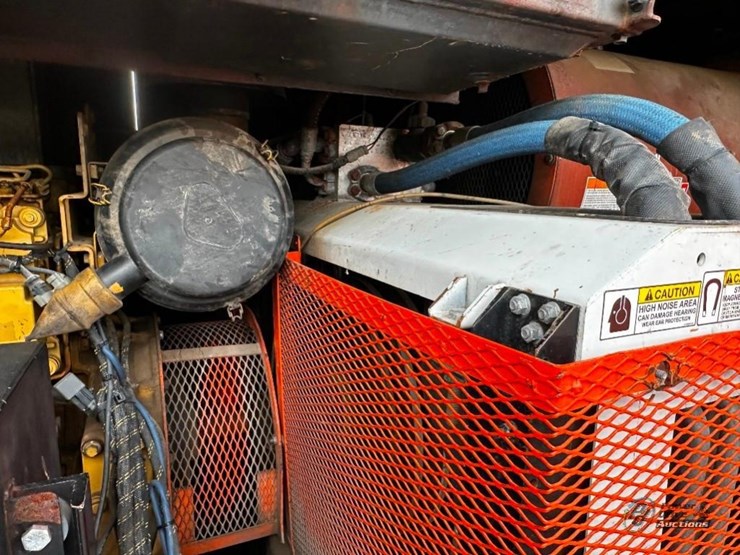 2007-caterpillar-c6.6-image-9