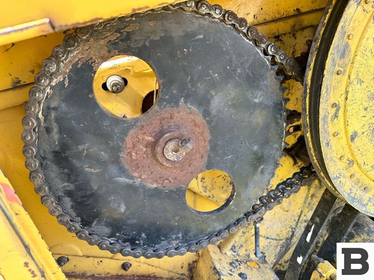 1995-new-holland-2550-image-23