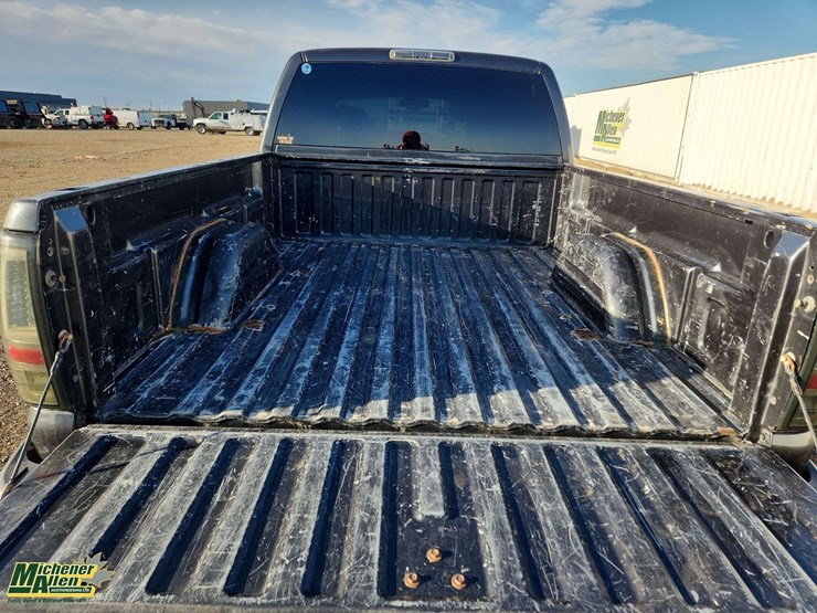 2003-gmc-sierra-1500-image-24