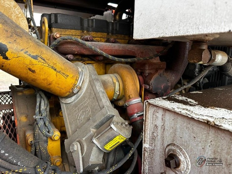 2007-caterpillar-c6.6-image-7