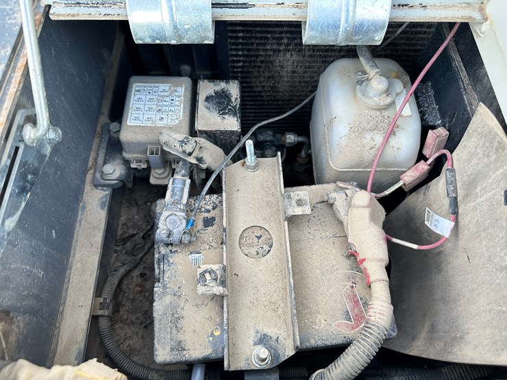 2020-takeuchi-tcr50-image-47