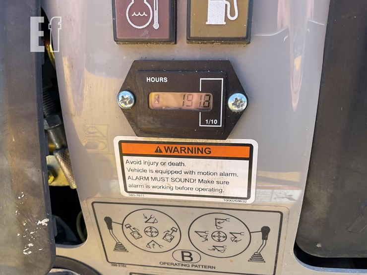 2022-caterpillar-300.9d-image-18