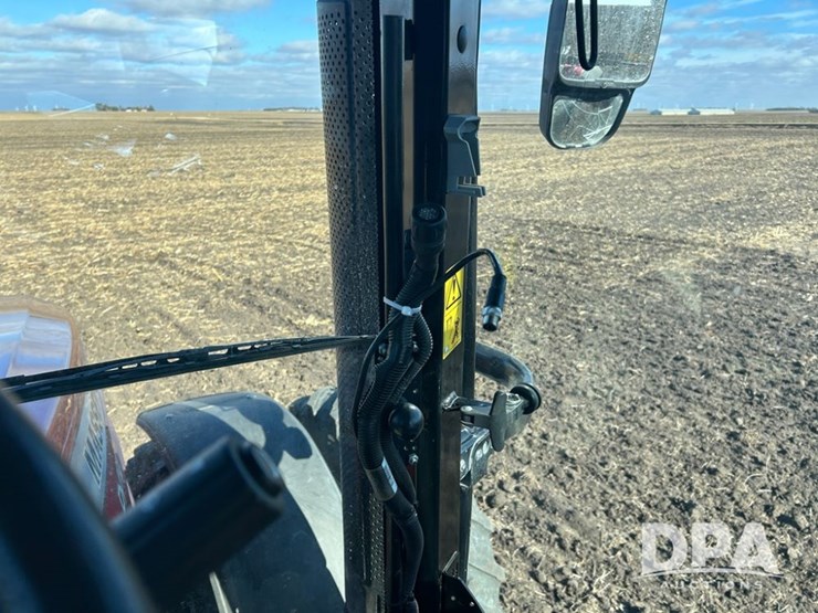 2020-massey-ferguson-8740s-image-42