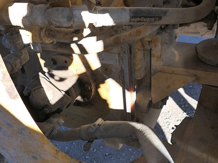 2014-caterpillar-972m-image-14