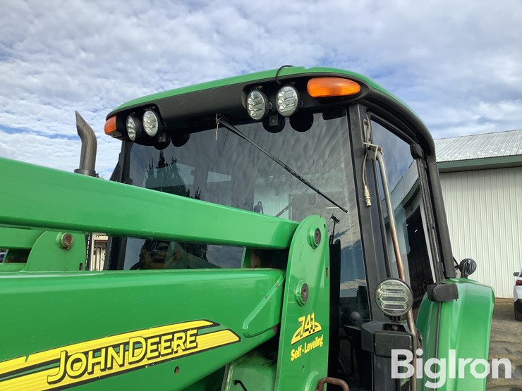 2006-john-deere-7520-image-17