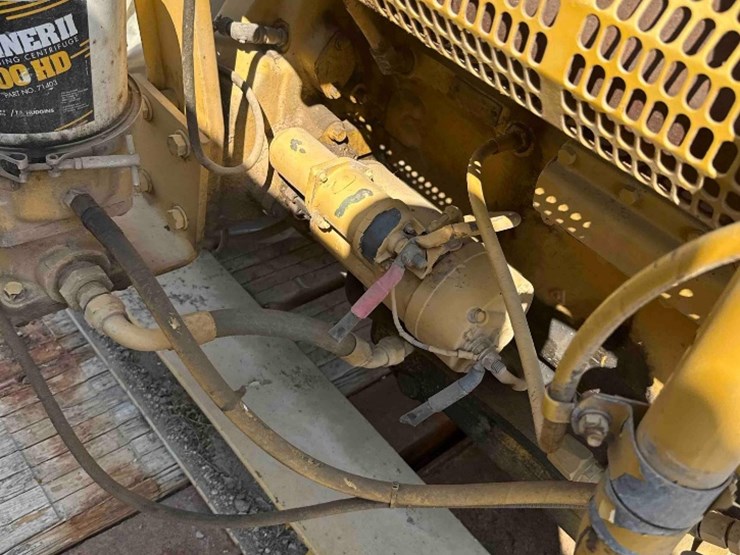 2001-caterpillar-3412-image-8