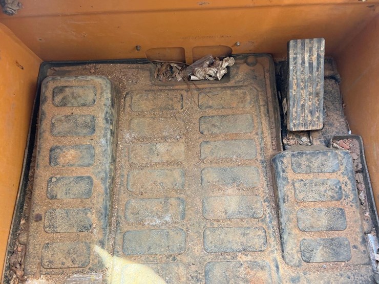 case-tv370b-image-28