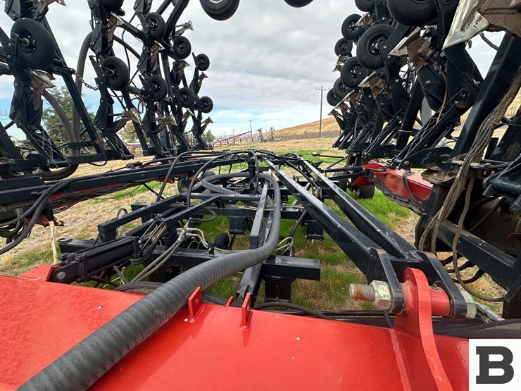 2012-case-800-image-31