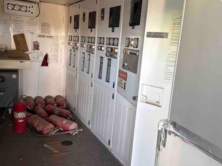 2001-caterpillar-3508-image-14