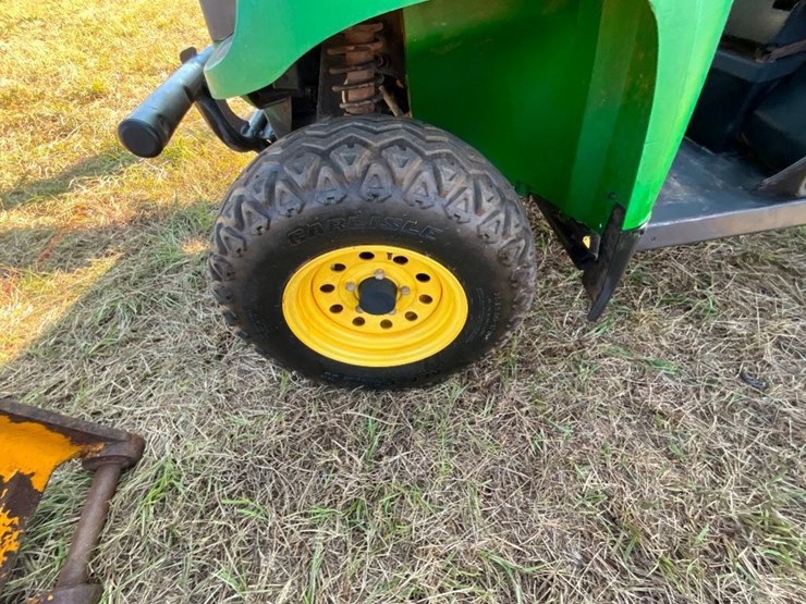 john-deere-gator-hpx-image-4