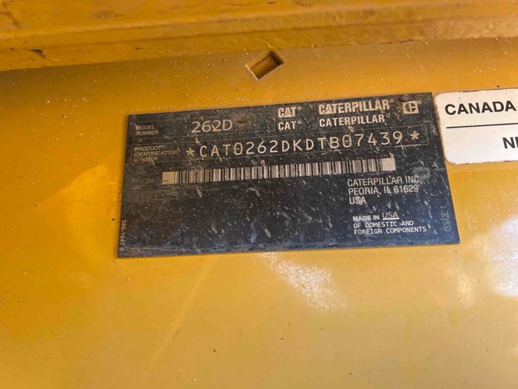 2017-caterpillar-262d-image-14