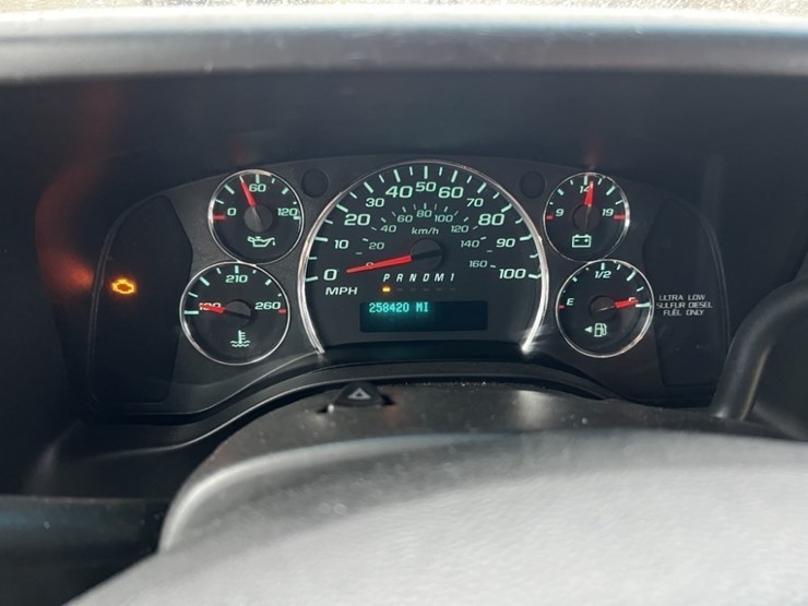 2015-chevrolet-express-paratransit-bus-image-28