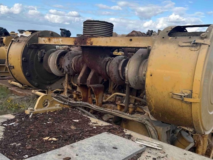 2001-caterpillar-3508-image-6