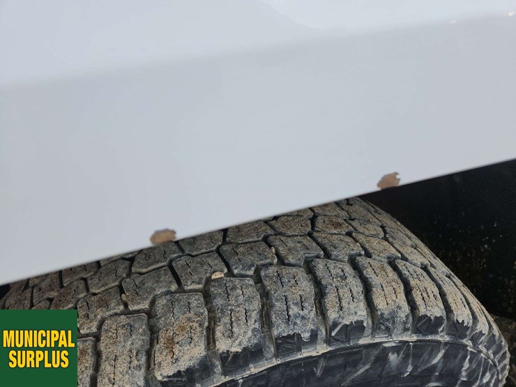 2016-chevrolet-silverado-1500-image-34