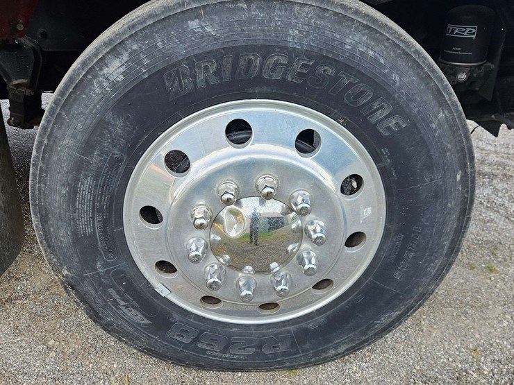 1997-kenworth-t800-image-12