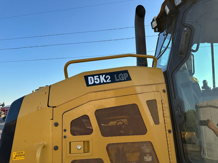 caterpillar-d5k2-image-25