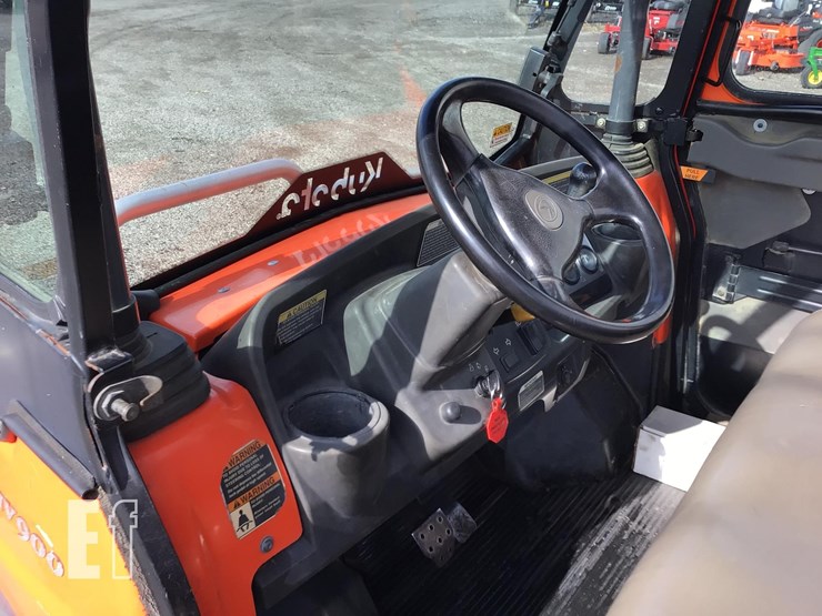 2010-kubota-rtv900g-image-13