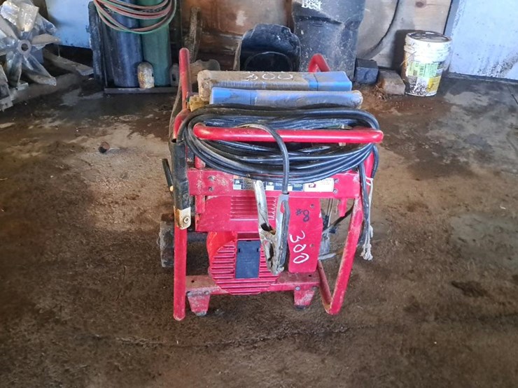 #300-•-lincoln-welder-image-5