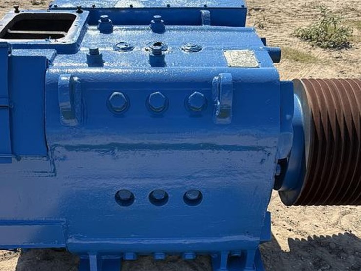 1000hp-electric-traction-motor-image-2