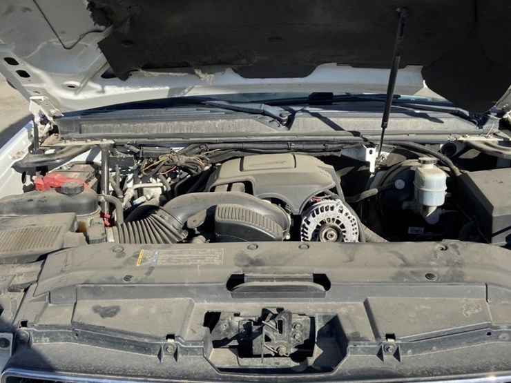 2009-chevrolet-tahoe-image-35