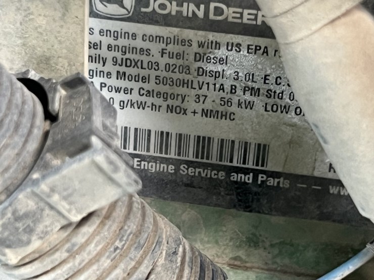 2009-john-deere-5075m-4wd-utility-tractor-image-24