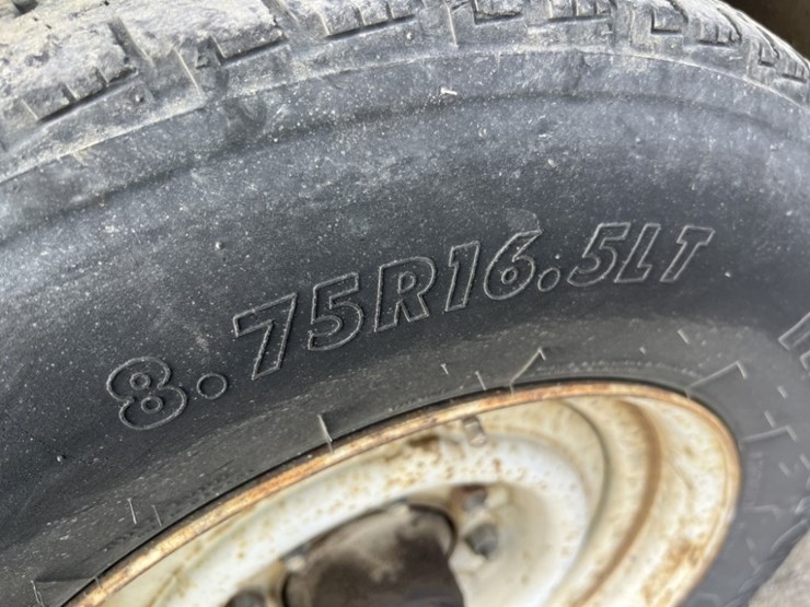 1991-butler-lt-816-ewh-t/a-tilt-deck-trailer-image-15