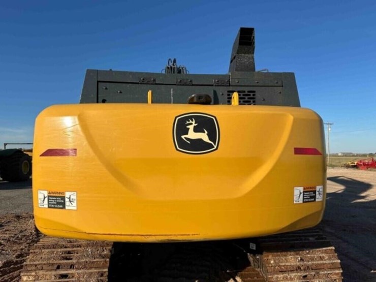 2023-john-deere-210p-excavator-image-29