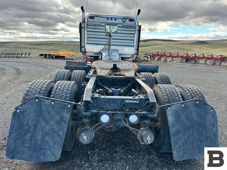 1999-kenworth-t800-image-4