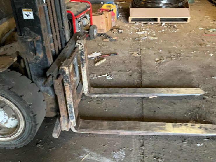 #222-•-yale-glp060vxeusf087-forklift*-image-32