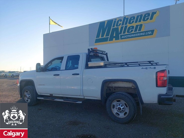 2015-gmc-sierra-2500hd-image-3