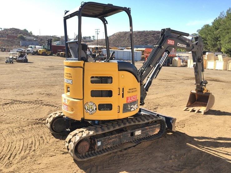 2020-deere-26g-image-3