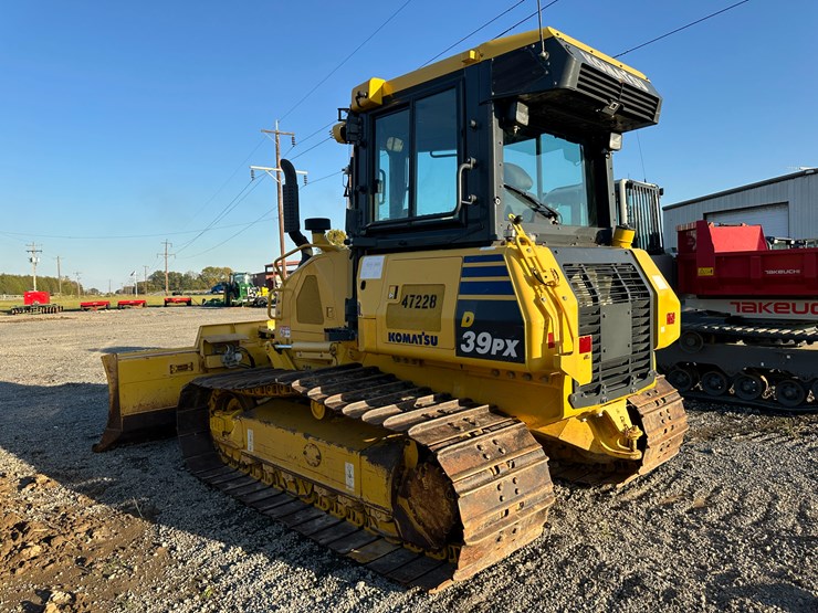 #32837-•-komatsu-39px-crawler-dozer-km10d130kka096648-image-4