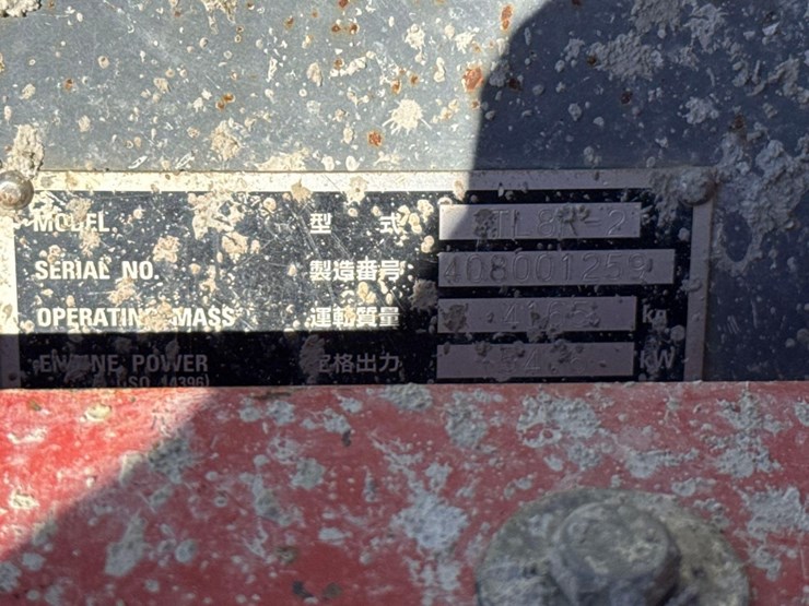 2021-takeuchi-tl8r2-image-23