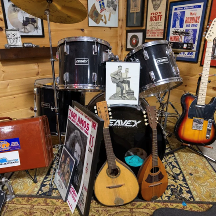 MUSICAL EQUIPMENT GALLERY