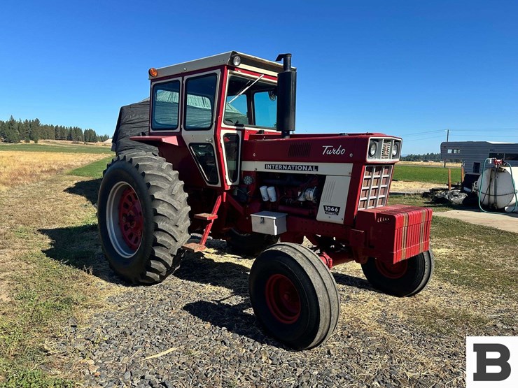 1972-international-1066-image-20