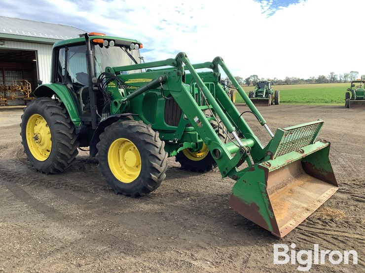 2006-john-deere-7520-image-3