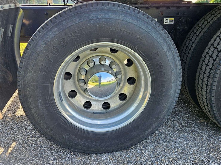 2019-kenworth-t880-image-18