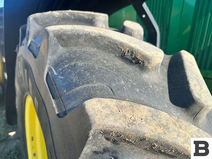 1993-john-deere-7600-image-57