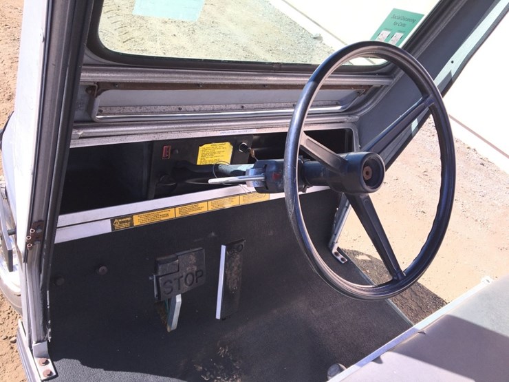 club-car-2-passenger-utility-cart,-image-3