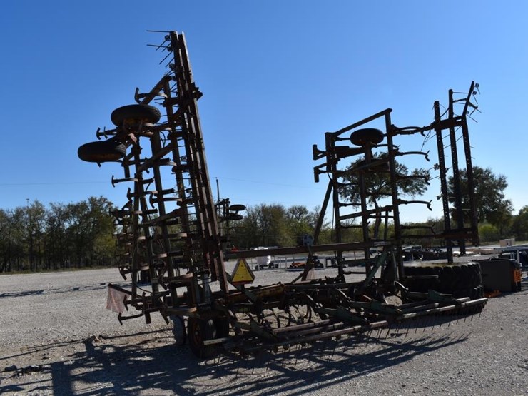 john-deere-1010-image-5