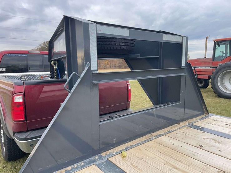 lamar-36’-gooseneck-trailer-image-11