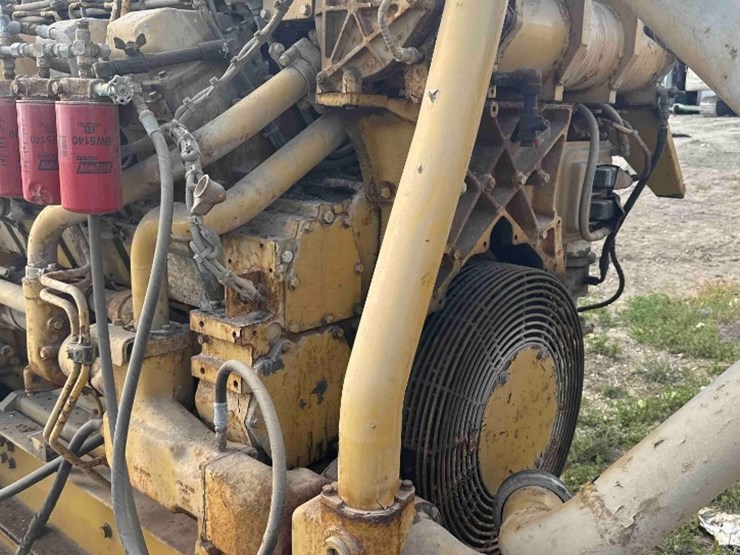 2001-caterpillar-3508-image-10