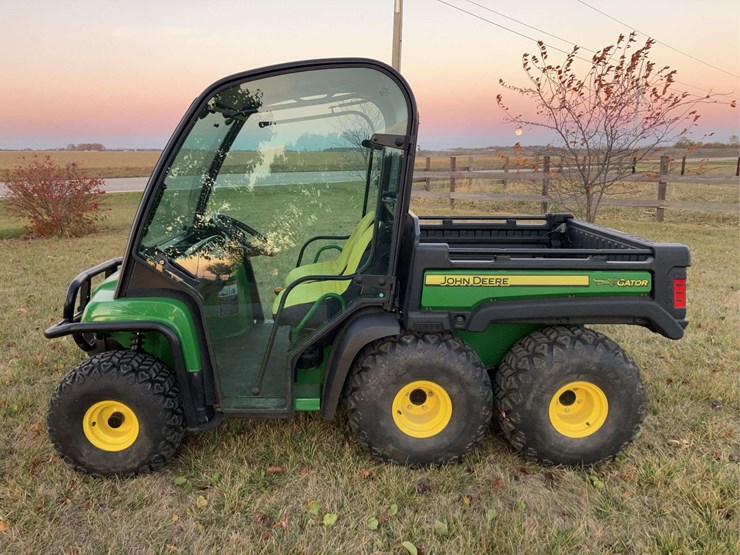 john-deere-gator-image-1